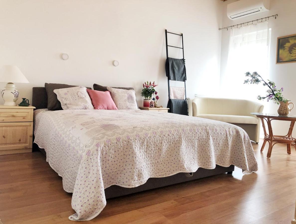 Balaton Apartman Paloznak Eksteriør bilde