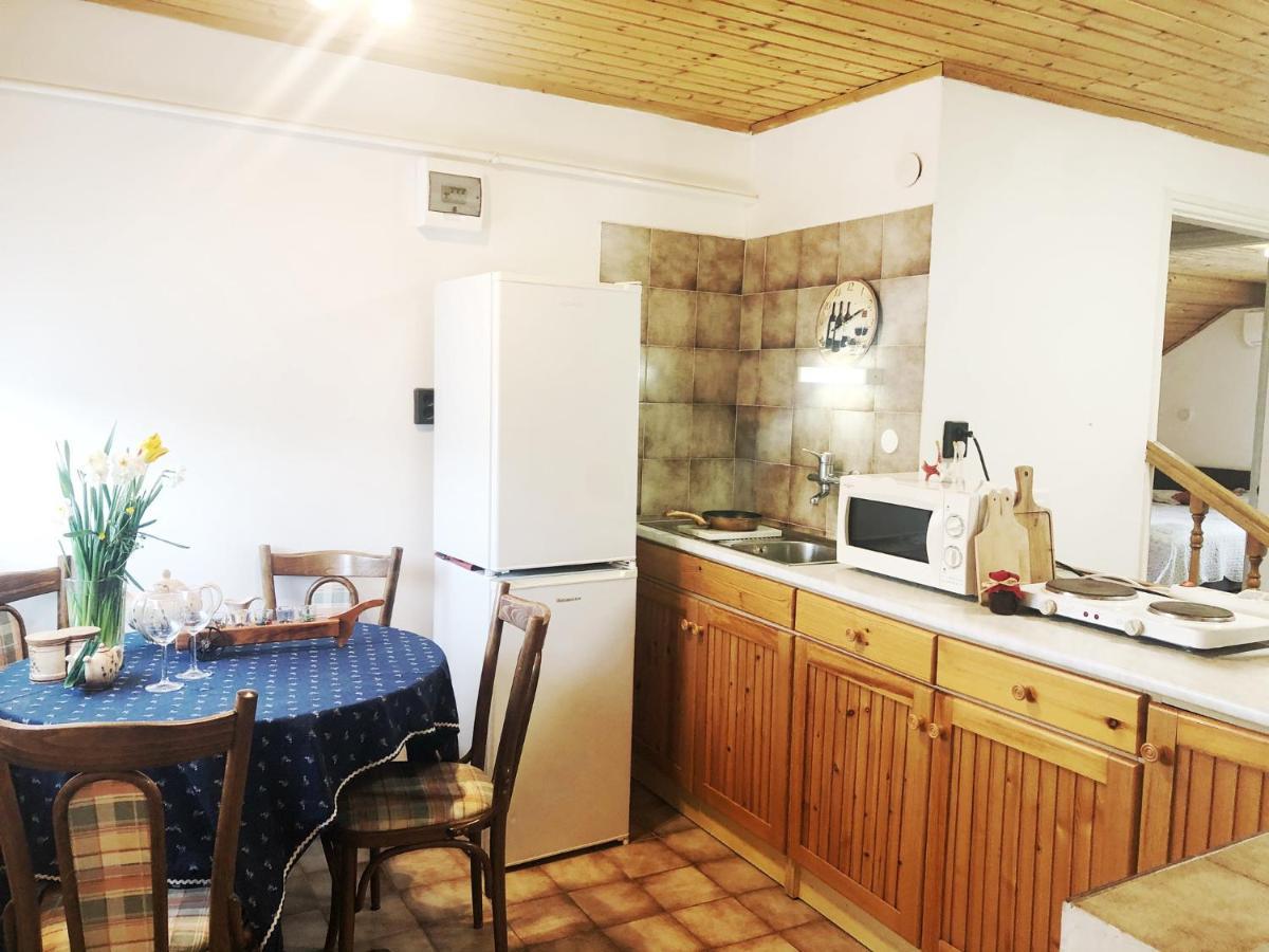 Balaton Apartman Paloznak Eksteriør bilde
