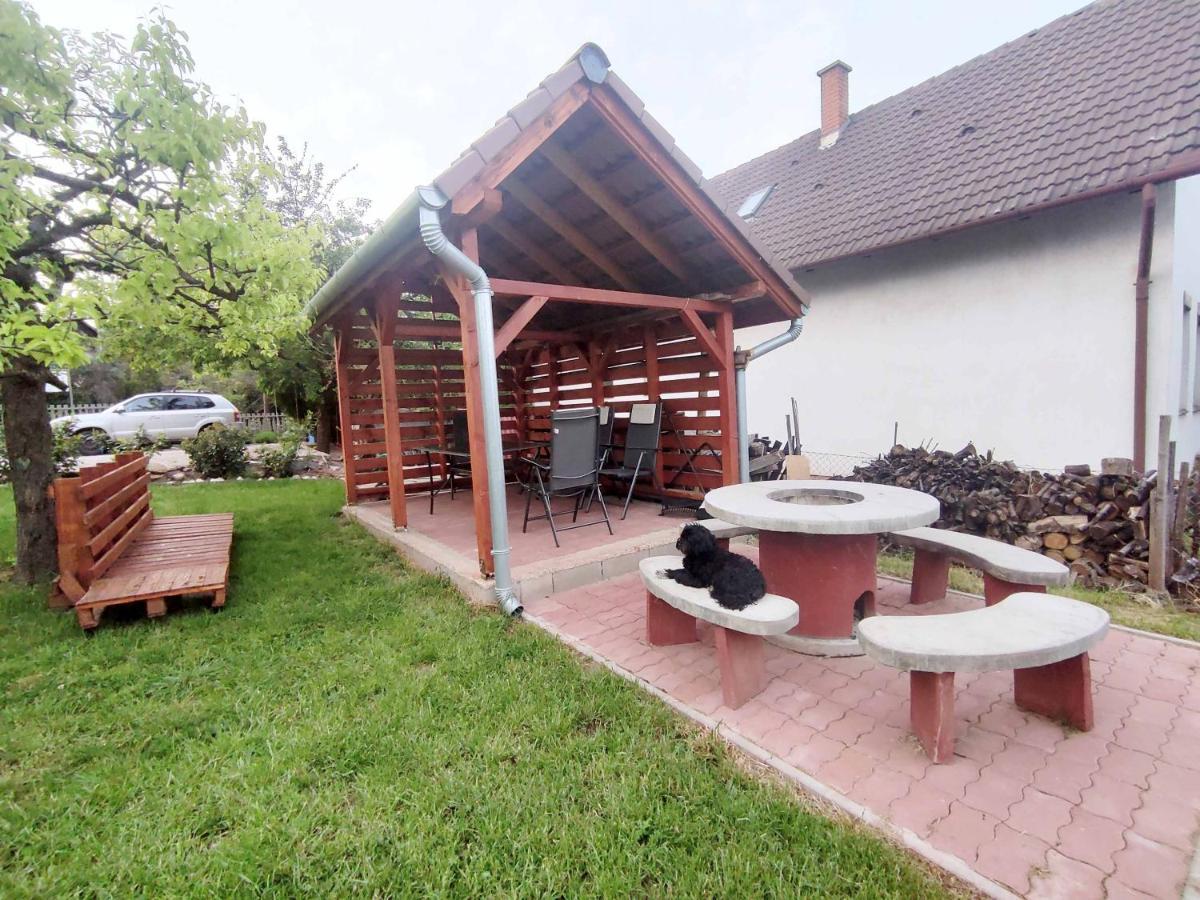 Balaton Apartman Paloznak Eksteriør bilde